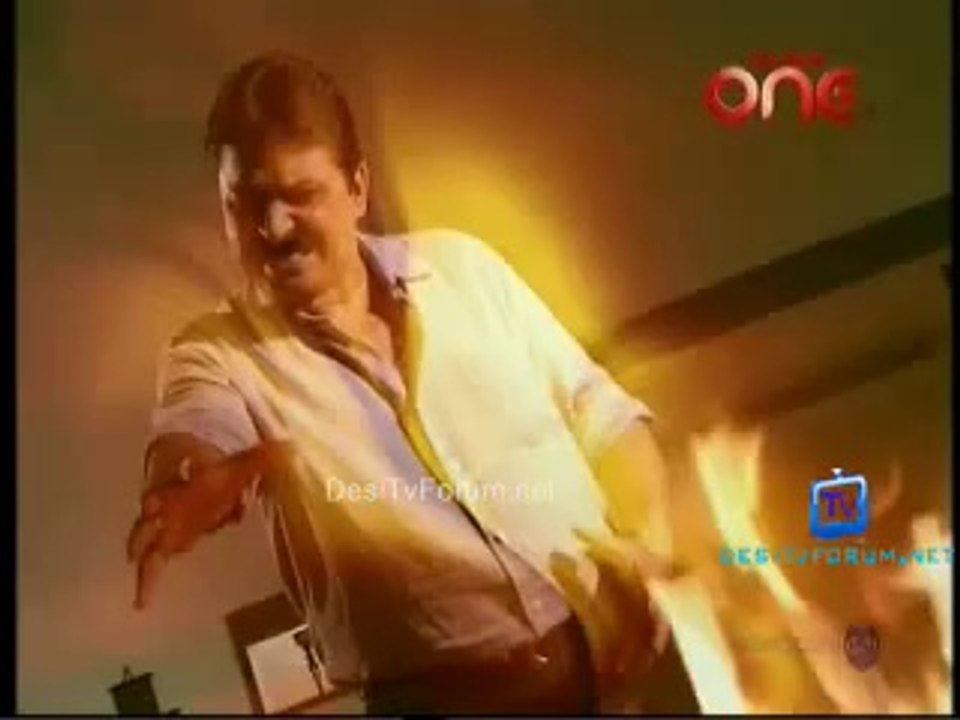 Haunted Nights - Kaun Hai Woh 13th June 2014 Video Watch