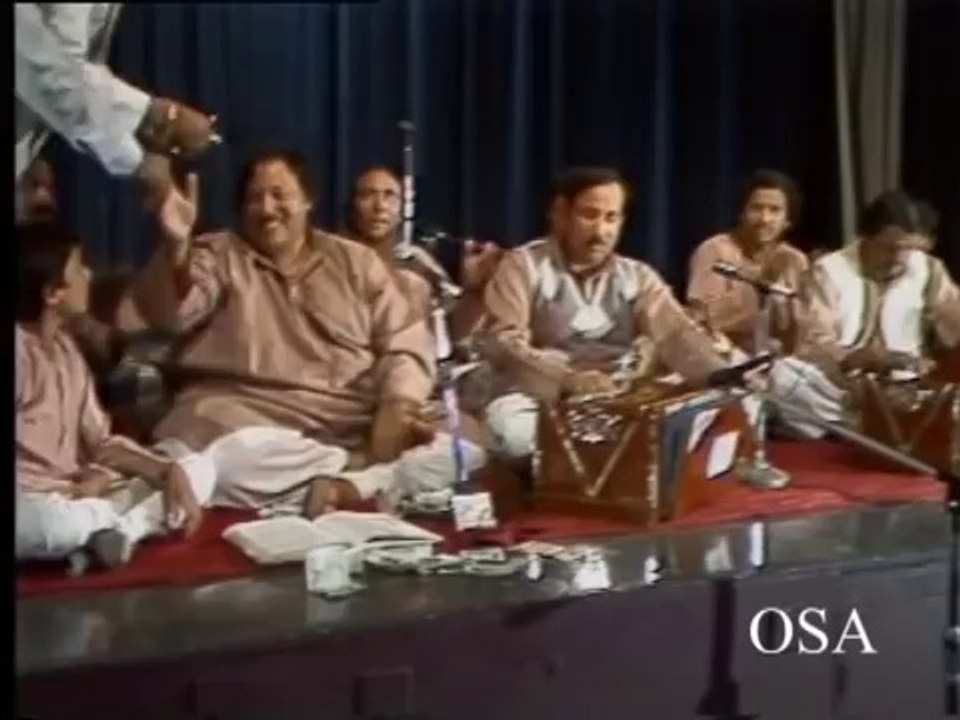 Nusrat Fateh Ali Khan Qawwal - Je Too Akhiyan De Saamne Ni Rehna
