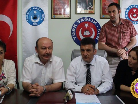 TÜRK SAĞLIK SEN -Sağlık çalışanları Bankaya teslim-KARADENİZ BAYRAK