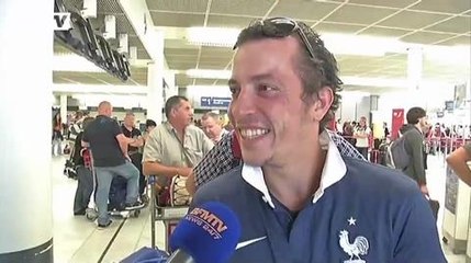 Football / Les supporters français sur le départ - 13/06