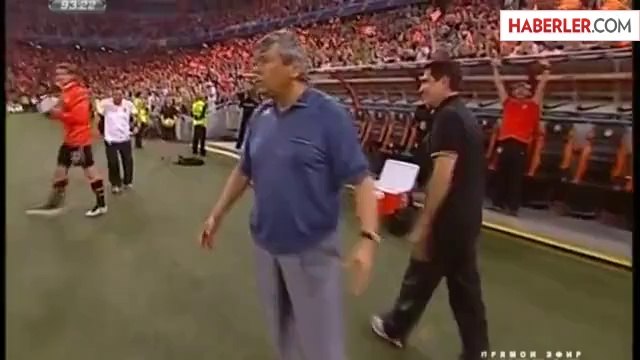 Lucescu, Yardımcı Antrenörlük İçin Arif Erdem'i Düşünüyor