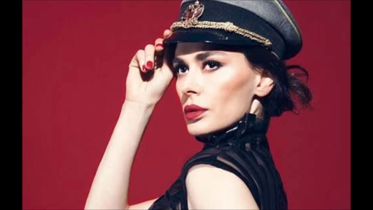 Ayse Hatun Önal - Çak Bir Selam