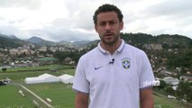 Fred explica lance do pênalti polêmico na abertura da Copa