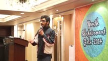 Amazing parody of Imran Khan, General R Musharraf,Tahir ul Qadri and Zaid hamid By Hassan Mustufa - YouTube