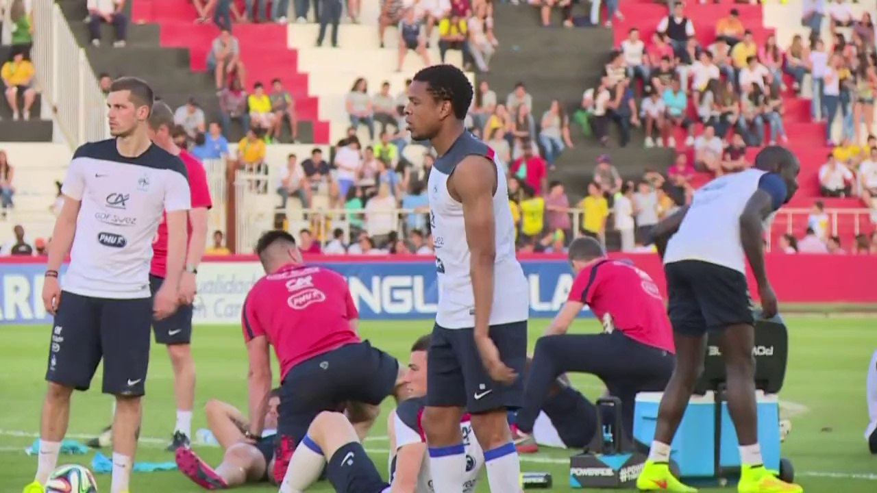 المنتخب الفرنسي يواصل تدريباته استعدادا لمباراته مع هندوراس