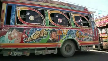 En Haïti, des minibus aux couleurs du Mondial