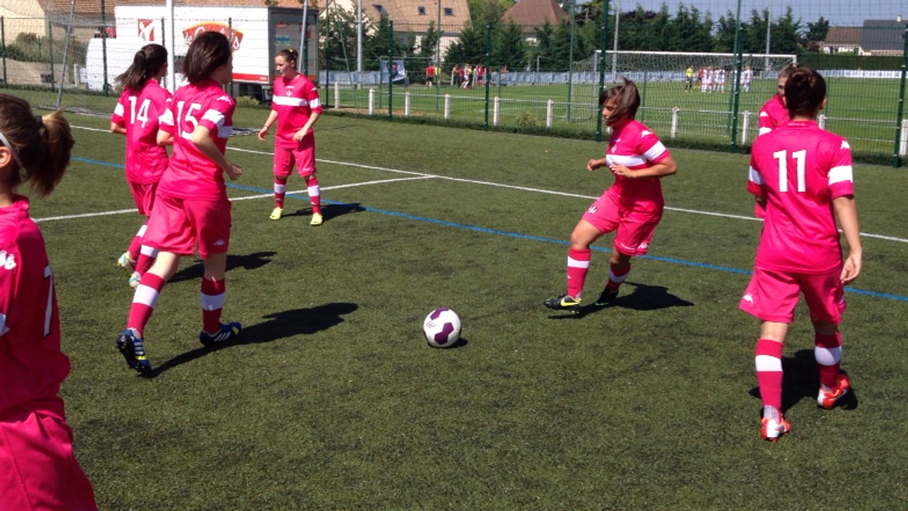 Tournoi international de foot féminin