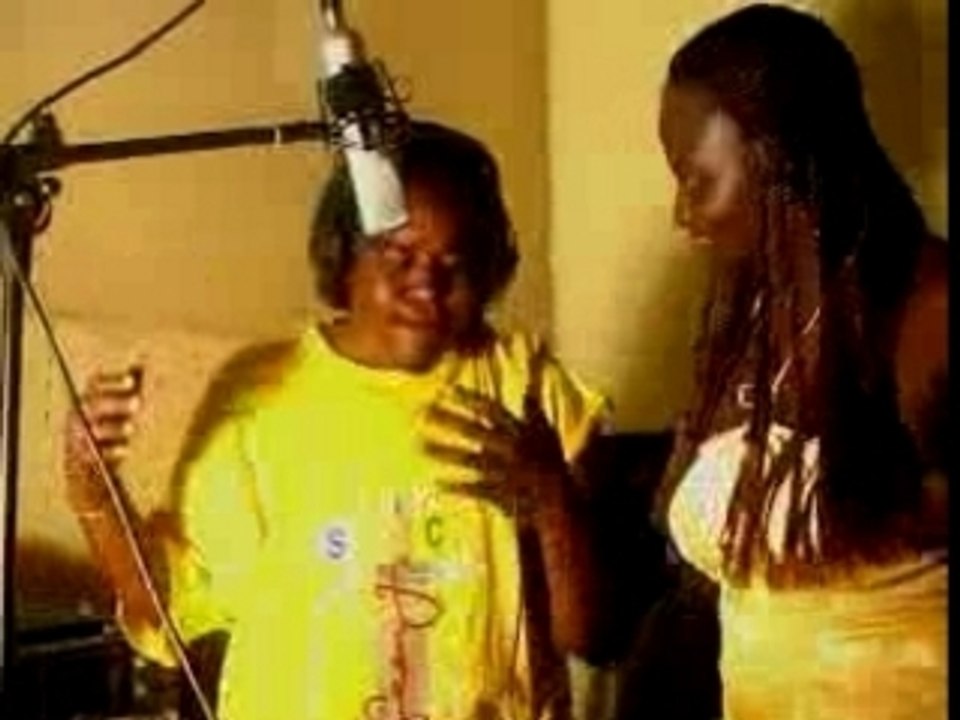 FEENOSE feat KAIDAN GASKIA