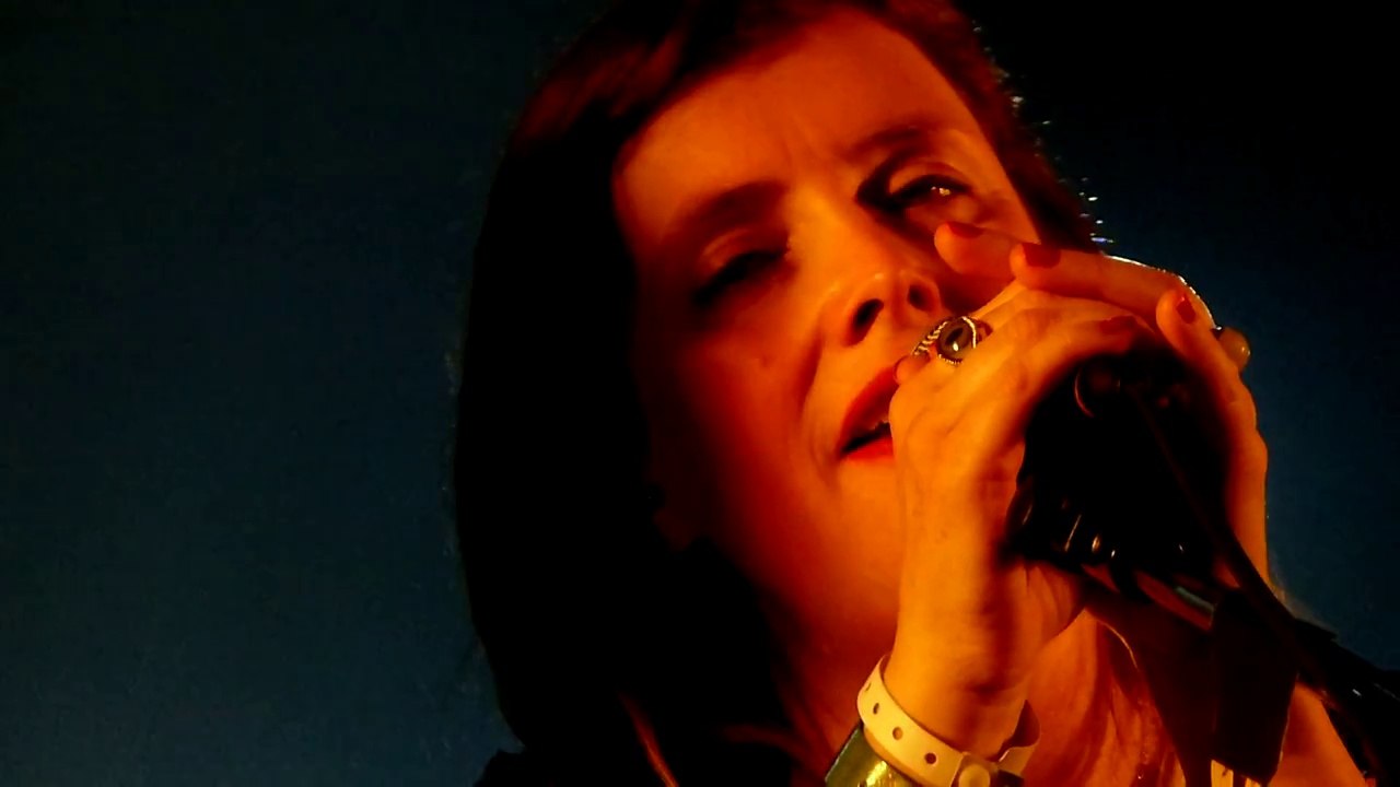 Slowdive - Machine Gun