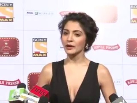 Stardust Awards 2013- Anushka Sharma, Bipasha Basu, Big B, Ayushman Khurana & Bollywood Celebrities