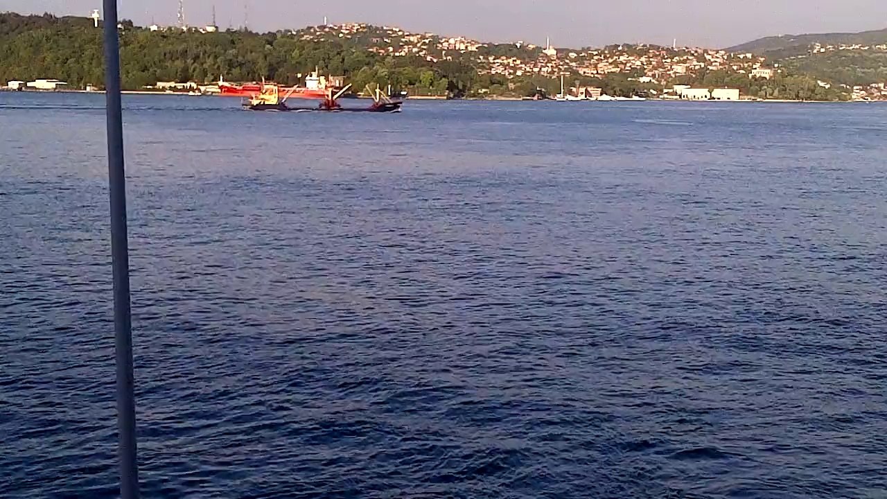 TARABYA YALI DAN BOĞAZ MANZARASI
