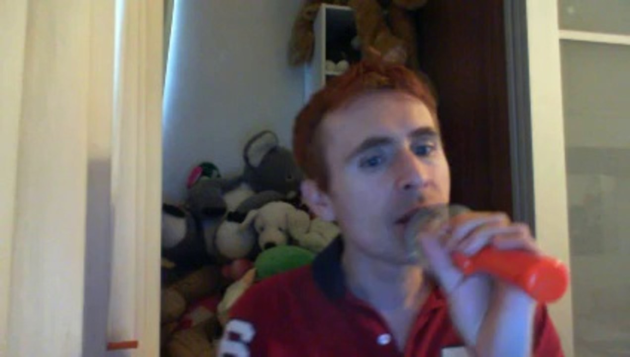 Wiwi égratigne "love attack" de Shakin' Stevens