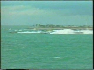 F500 hydro and crash boat