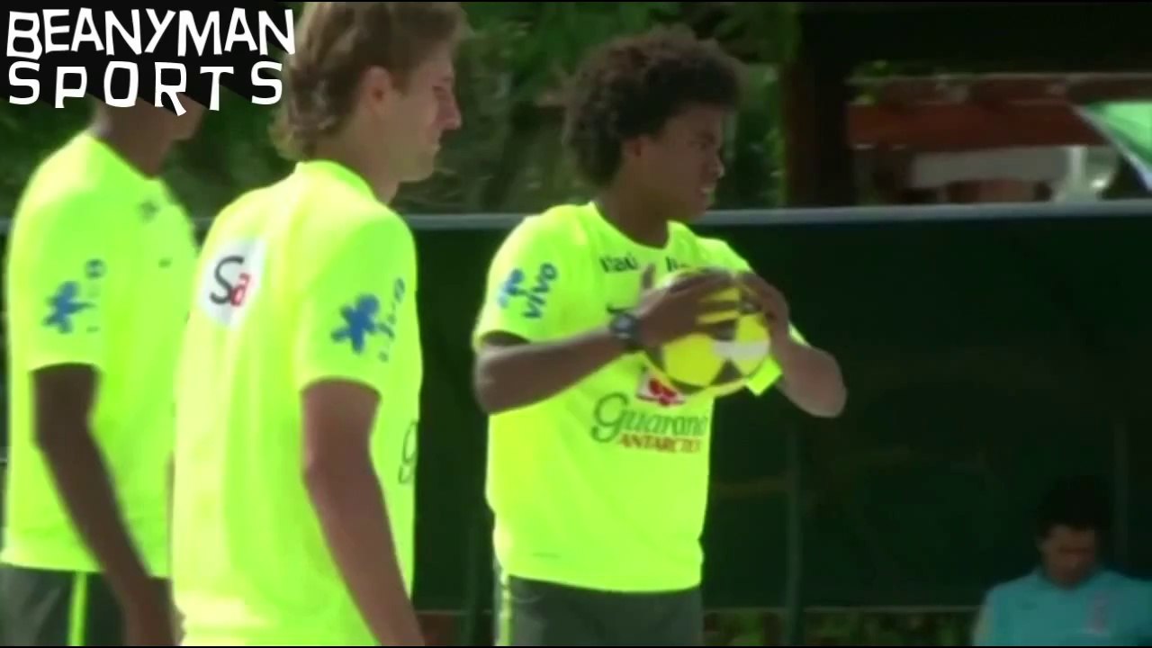World Cup 2014 - Brazil Players Prepare For Mexico With Volleyball Keep Ups