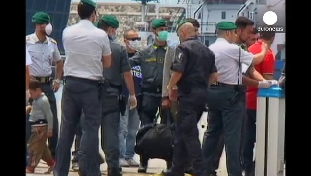 More migrants drown attempting to reach Europe