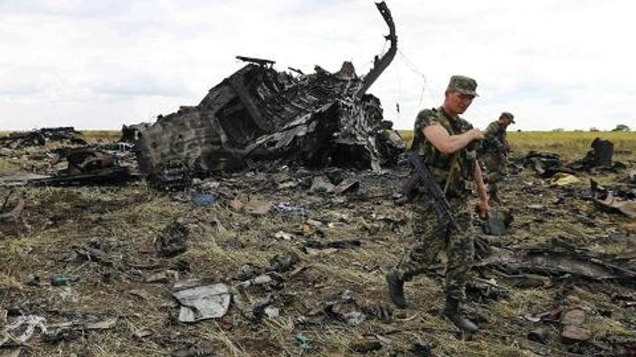 Ukraine hits back after rebels down plane