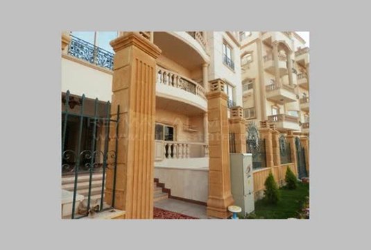 شقة نصف تشطيب 270 متر للبيع بالحى الخامس القاهرة الجديدة