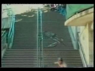 Saut de marche en VTT