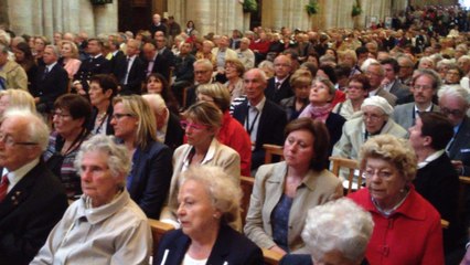 Première volée des cloches de la paix