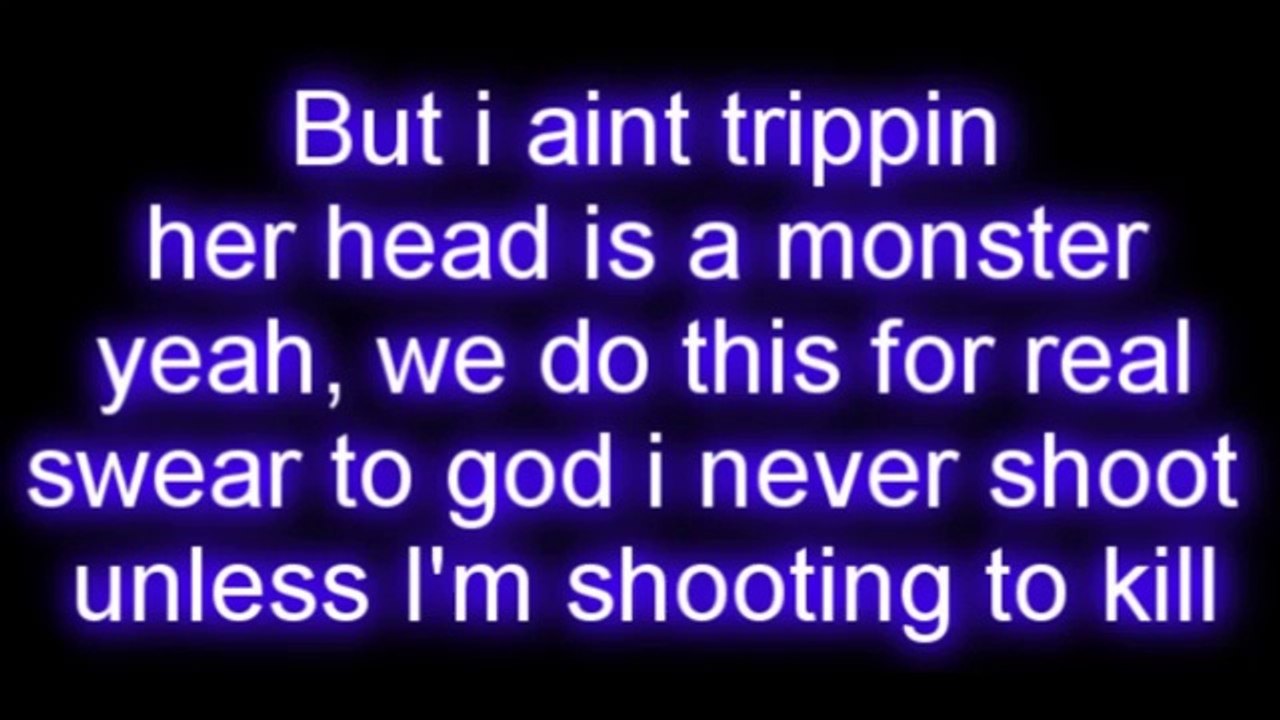 Lil Wayne - Tunechi's Back (Lyrics / Paroles)