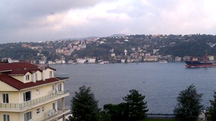 EMIRGAN DAN PANORAMIK BOĞAZ MANZARASI