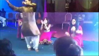 Pakistani girls weeding dance  by   SAIM HEAR