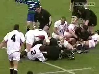 Le superbe essai de Wilkinson contre la Nouvelle-Zélande en 2002