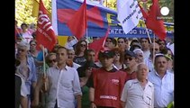 Portekiz'de hükümetin tasarruf tedbirleri protesto edildi