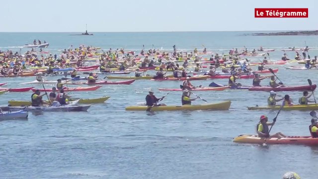 Bénodet (29). Remontée de l'Odet en kayak : 800 embarcations