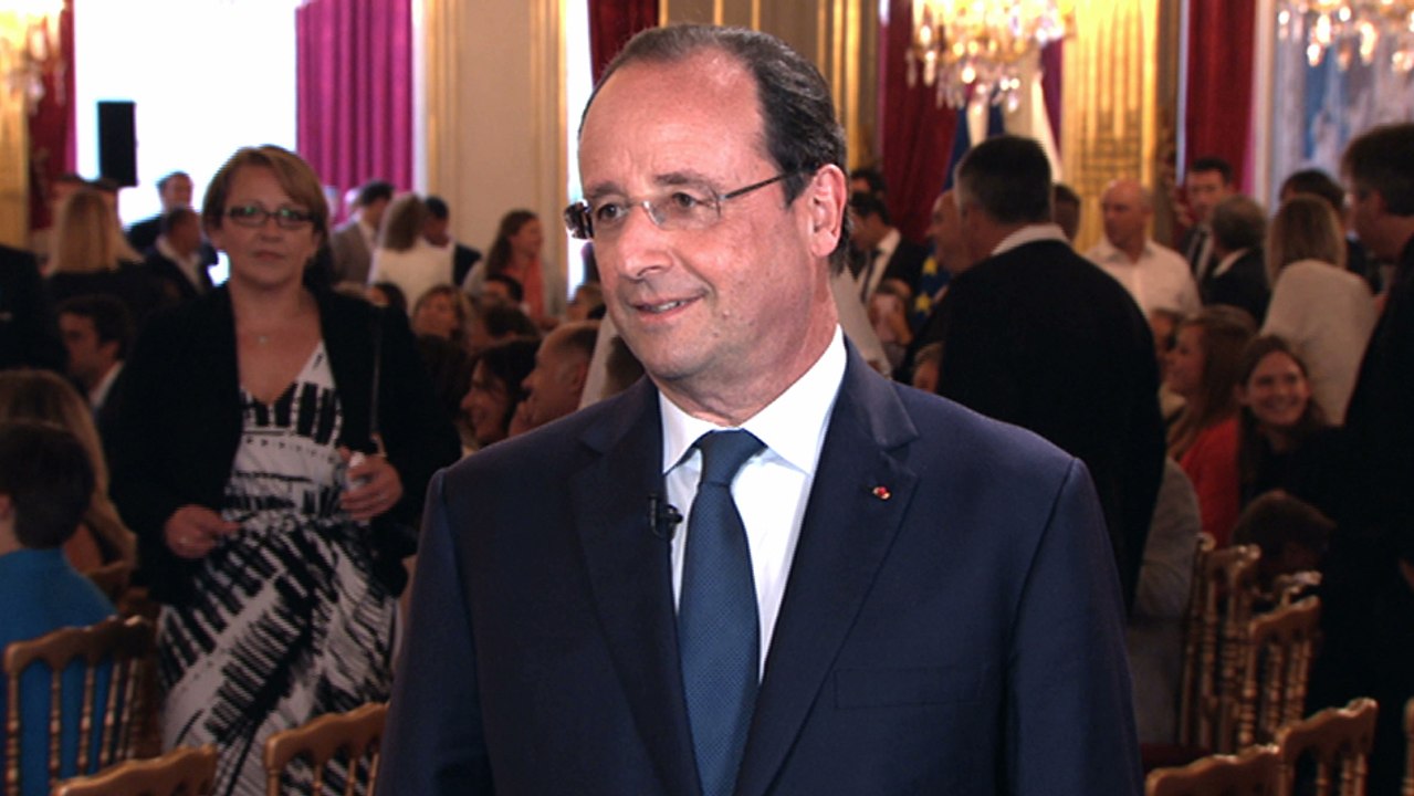 Interview du président de la République à l'occasion du premier match de la France #CM2014