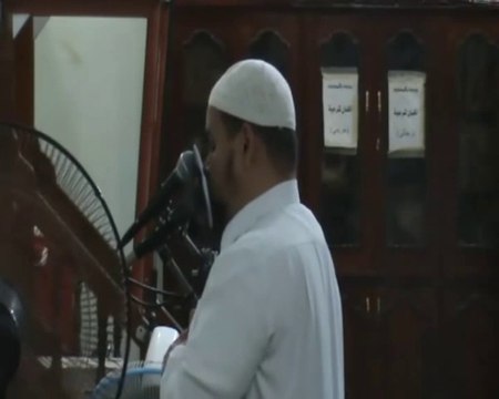 وقالوا اتخذ الرحمن ولدا تلآوة تزلزل القلوب والجبال لفضيلة الشيخ عبدالله كامل من تسجيلات رمضان 1433هــ