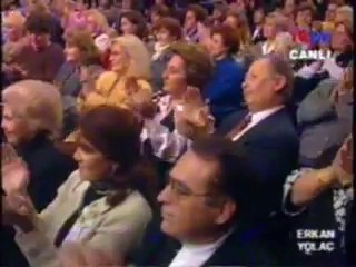 MUAZZEZ ERSOY-SEVEMEDİM KARAGÖZLÜM