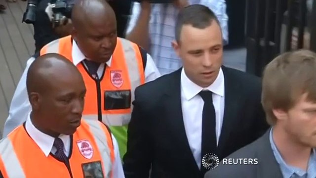 Pistorius trial resumes with neighbor's testimony