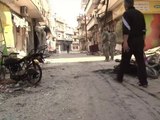 Civilians return to Homs after last Syrian rebels leave