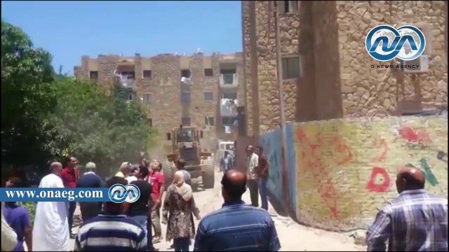 شاهد|| أمن الإسماعيلية ينفذ حملة موسعة لإزالة التعديات