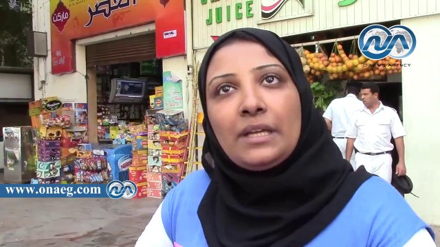 مواطنة أمام مجلس الوزراء : ضابط بقسم المرج قام بتعذيبى أنا وأسرتى لرفضنا دفع إتاوة له