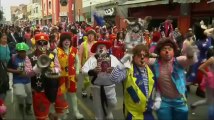 Raw: Clowns celebrate Peruvian Clown Day