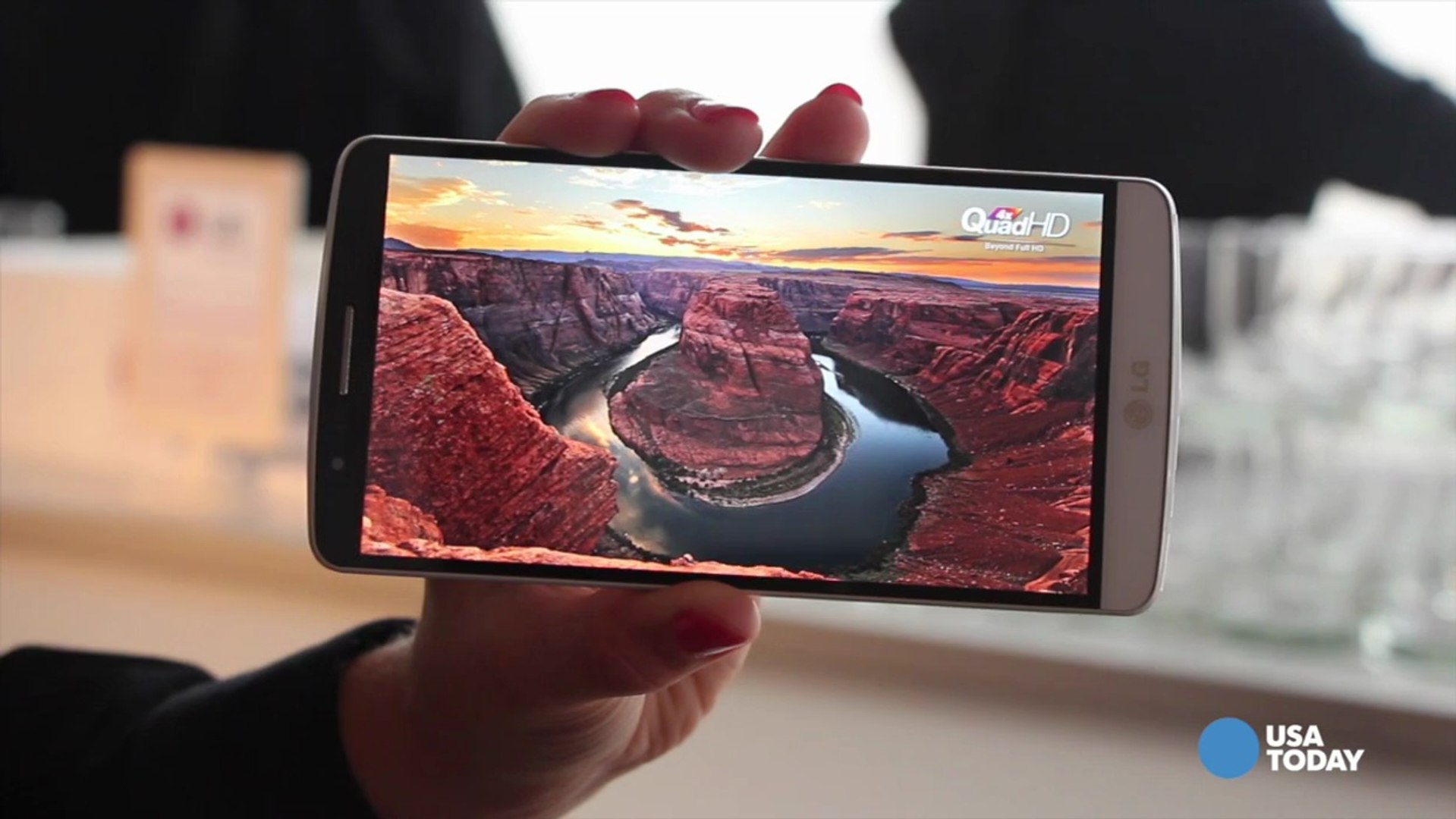 See the new LG G3 smartphone in action