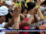 Balinese Hindus celebrate Kuningan festival