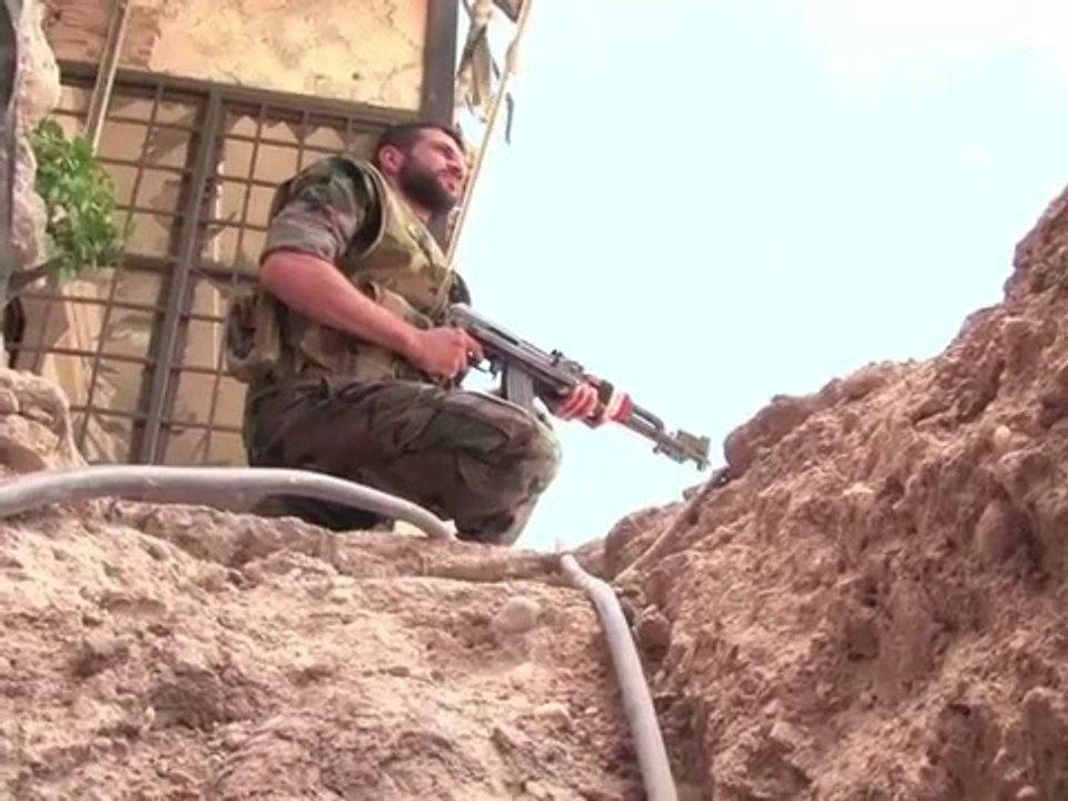 Syrians wage 'war of tunnels' for Damascus