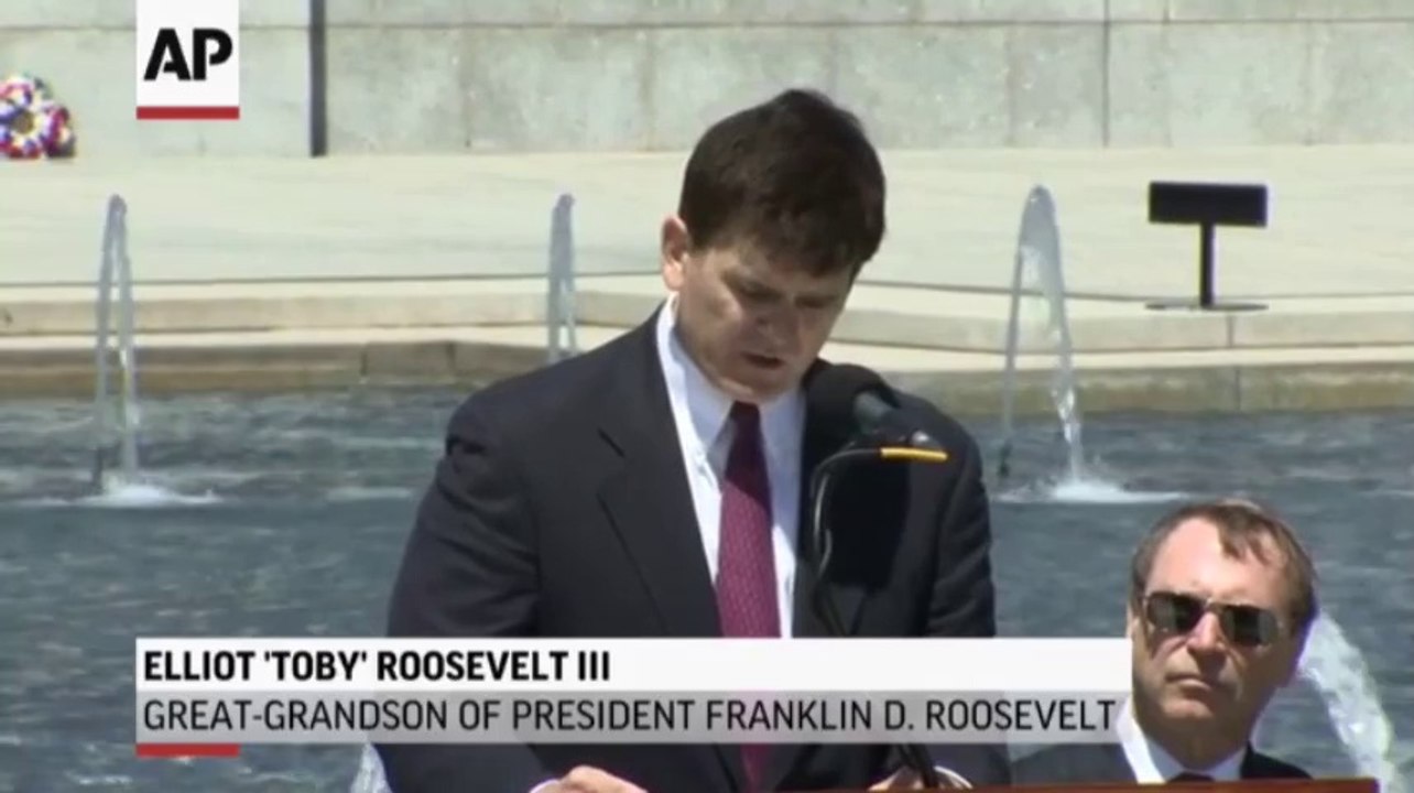 D-Day veterans honored at DC WWII memorial