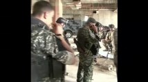 Raw: Militants fight government forces in Mosul