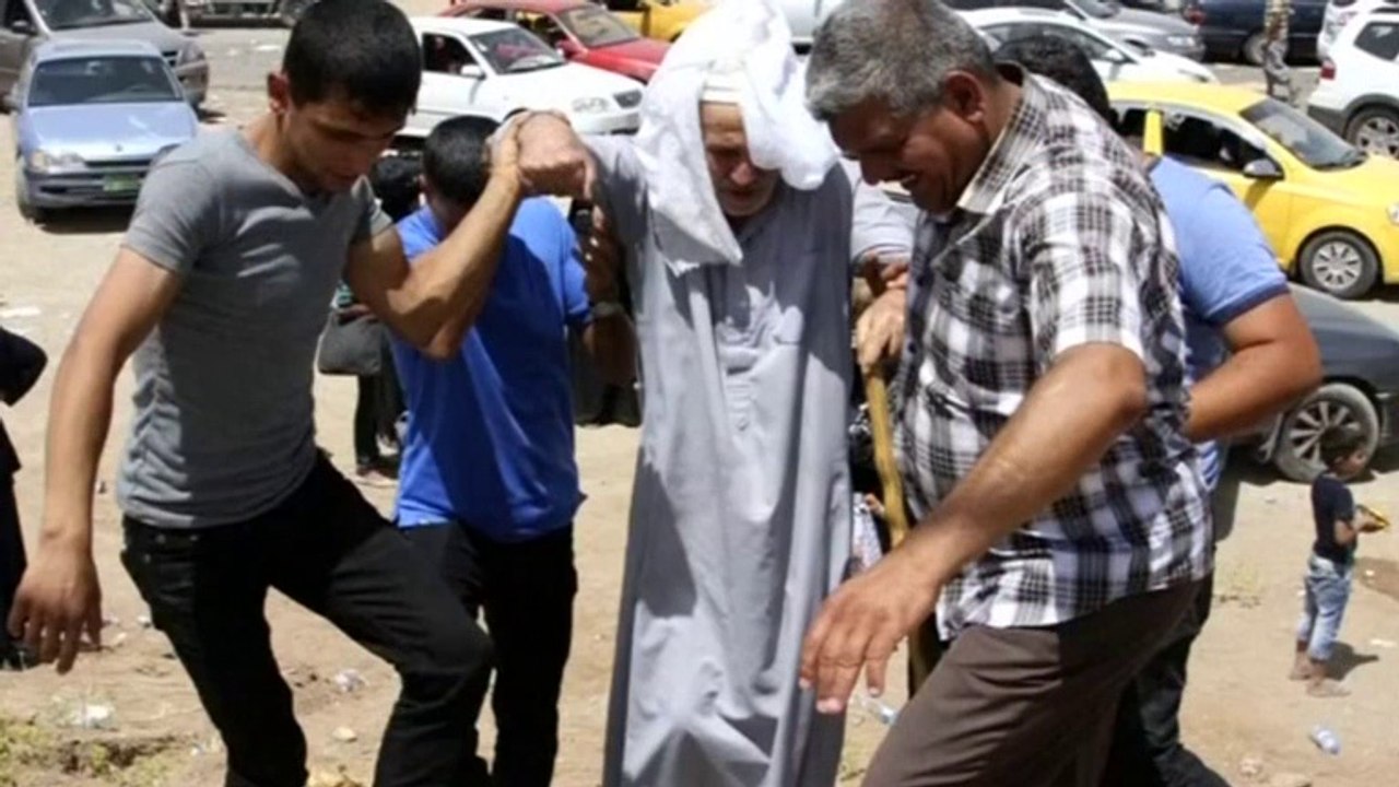 Sunni insurgents make Iraq gains as army flees Mosul