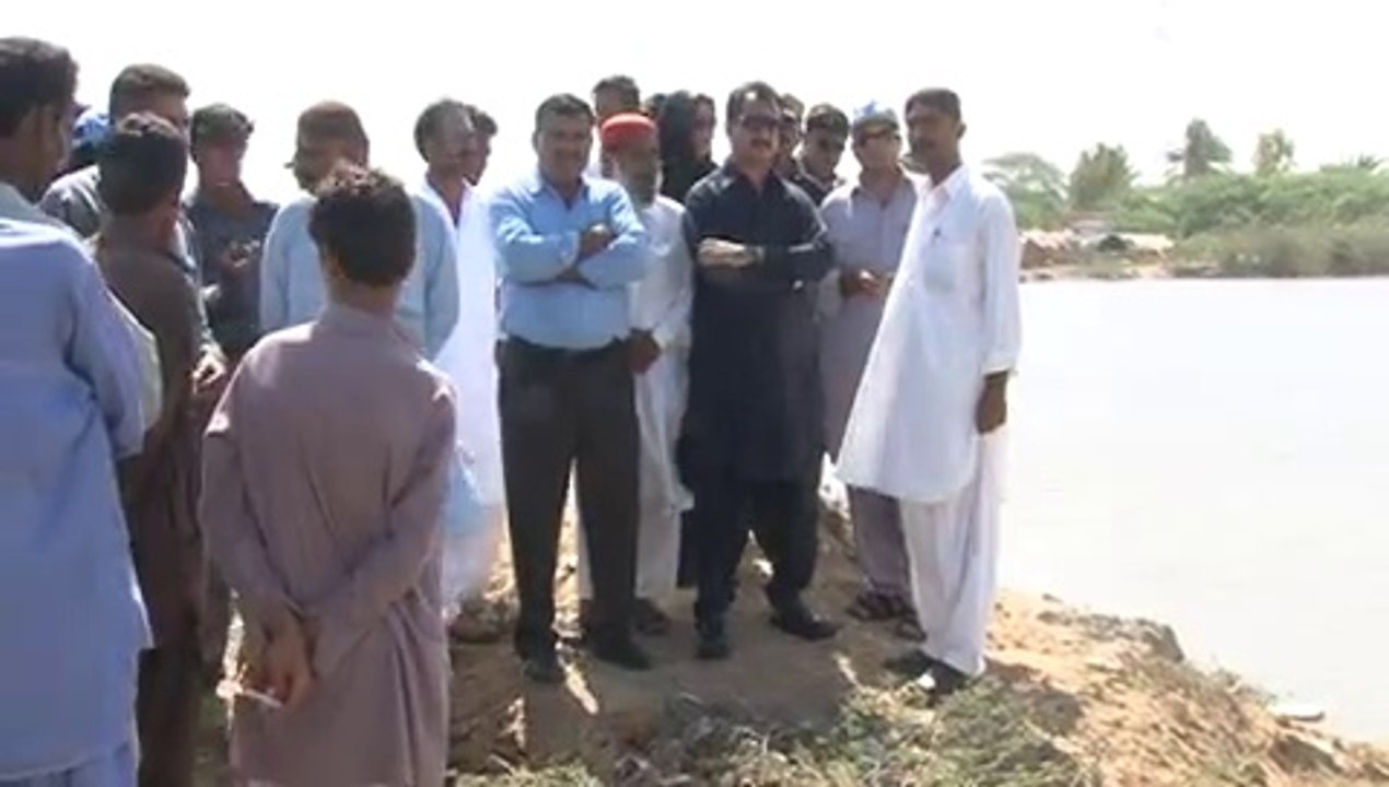 President PML Sindh Haleem Adil Sheikh visited storm affected areas of Ibrahim hyderi Karachi on 13.06.2014