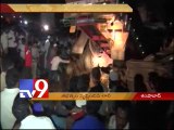 Five killed, 20 injured in as lorry rams into traffic - Part 1