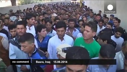 Iraq: Volunteers take up arms