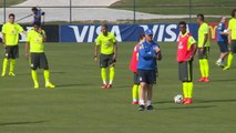 Mexico fans give team warm Fortaleza welcome  -By: http://www.findreplay.com