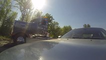 BMW M5 vs Kenworth W900 Truck (2500 hp & 3500 nm) - Drag Race