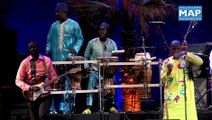 Youssou Ndour   rend  un hommage musical  à Nelson Mandela