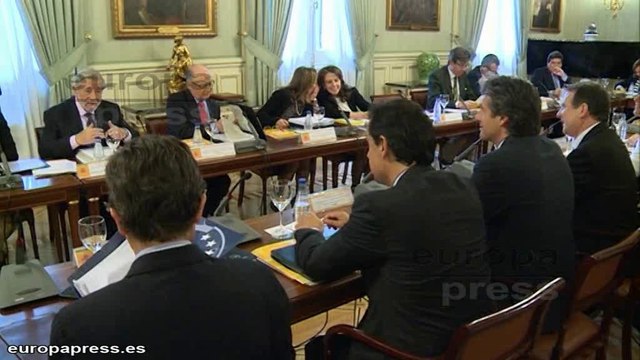 La deuda pública baja, tras cinco meses de aumento